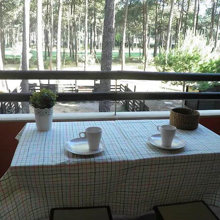 Aroeira Golf Praia * Charneca (Setubal)
